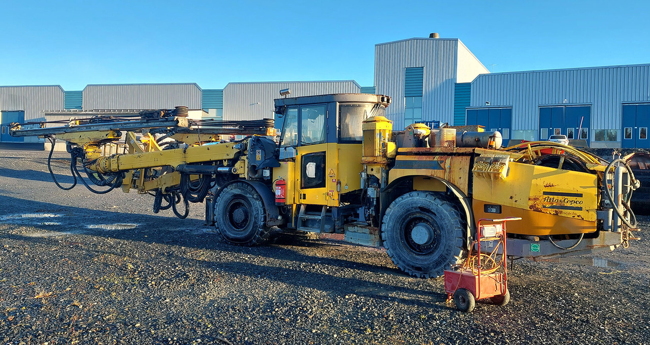 Atlas Copco E2C - Styrbara borrmaskin: bild 2 Atlas Copco E2C - Styrbara borrmaskin: bild 2
