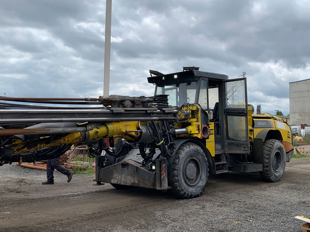 Atlas Copco L2C - Styrbara borrmaskin: bild 1 Atlas Copco L2C - Styrbara borrmaskin: bild 1