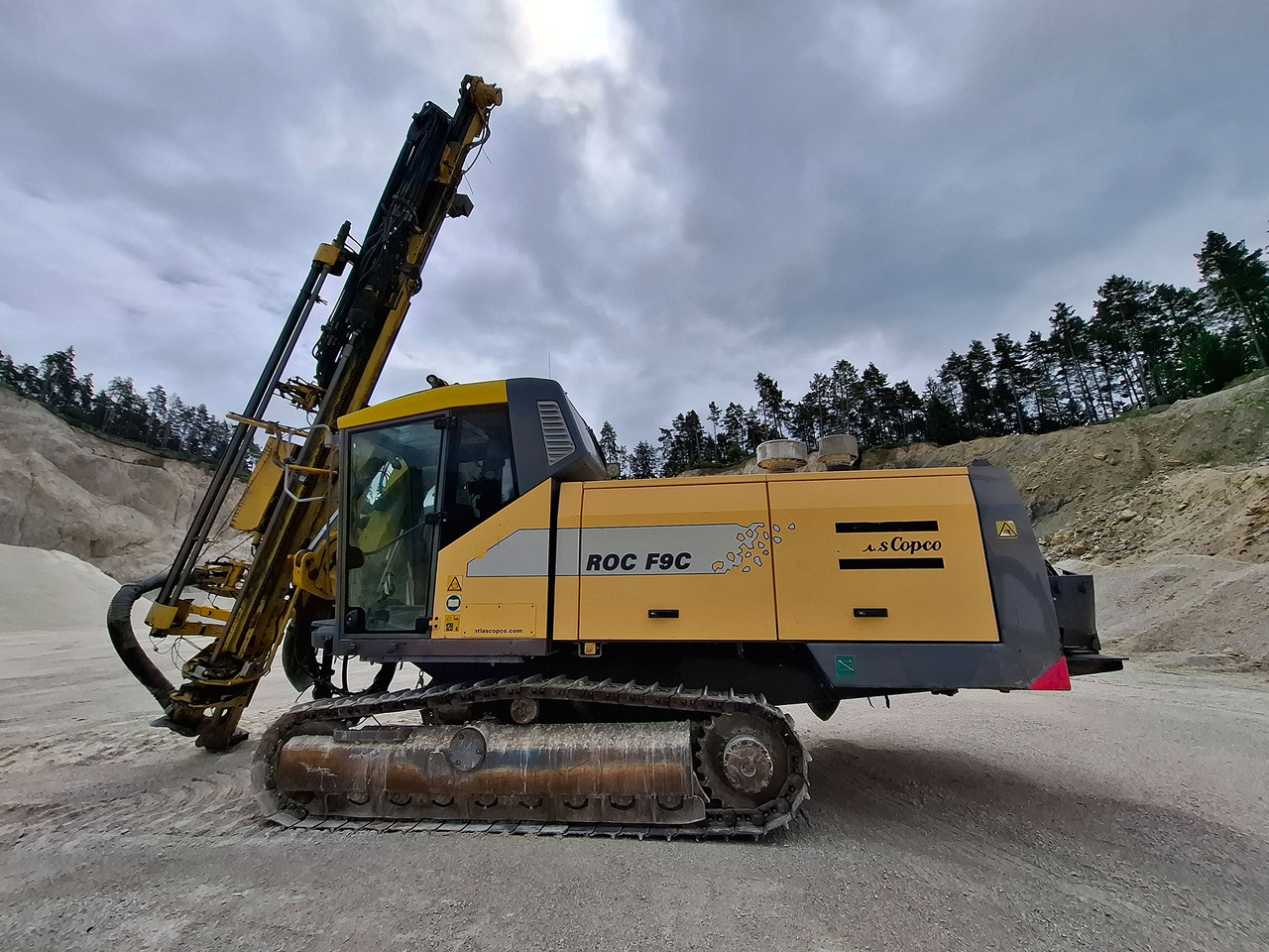 Atlas Copco ROC F9C-11 - Borrmaskin: bild 2 Atlas Copco ROC F9C-11 - Borrmaskin: bild 2