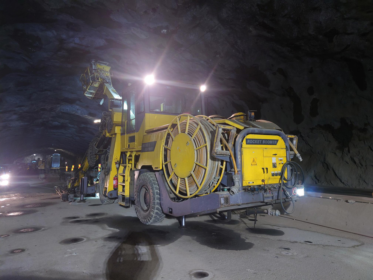 Atlas Copco WL3C - Styrbara borrmaskin: bild 3 Atlas Copco WL3C - Styrbara borrmaskin: bild 3