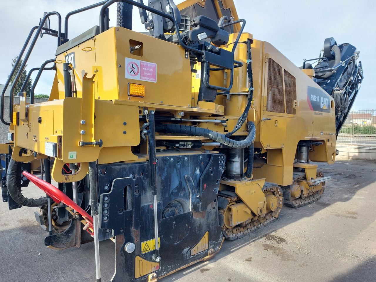 Caterpillar PM-310 - Asfaltfräs: bild 1 Caterpillar PM-310 - Asfaltfräs: bild 1