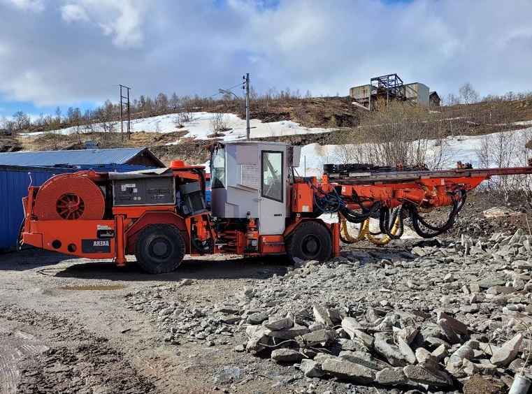 Sandvik DD420-S60C - Styrbara borrmaskin: bild 2 Sandvik DD420-S60C - Styrbara borrmaskin: bild 2