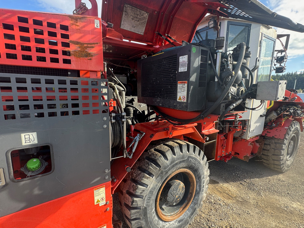 Sandvik DS411 - Styrbara borrmaskin: bild 4 Sandvik DS411 - Styrbara borrmaskin: bild 4