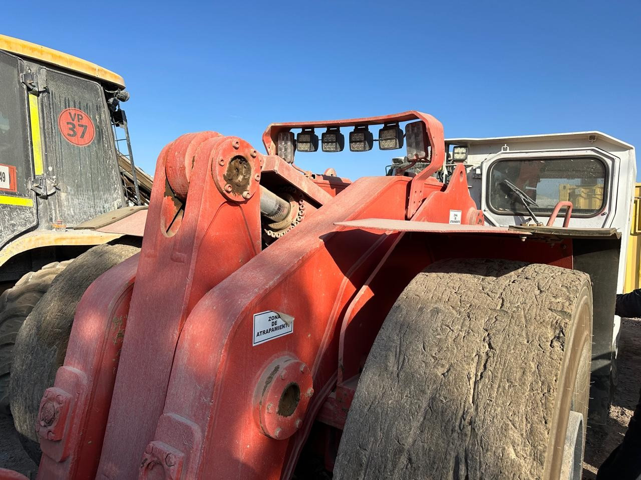 Sandvik LH410 - Styrbara borrmaskin: bild 4 Sandvik LH410 - Styrbara borrmaskin: bild 4
