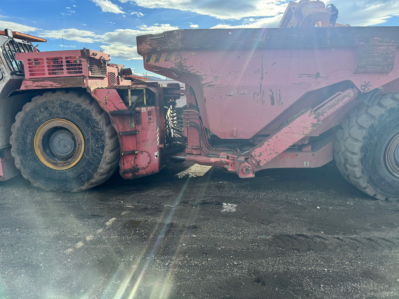 Sandvik TH430 - Gruvmaskin: bild 4 Sandvik TH430 - Gruvmaskin: bild 4