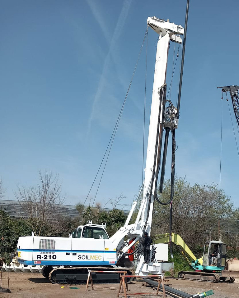 Soilmec R-210 - Pålkran: bild 2 Soilmec R-210 - Pålkran: bild 2