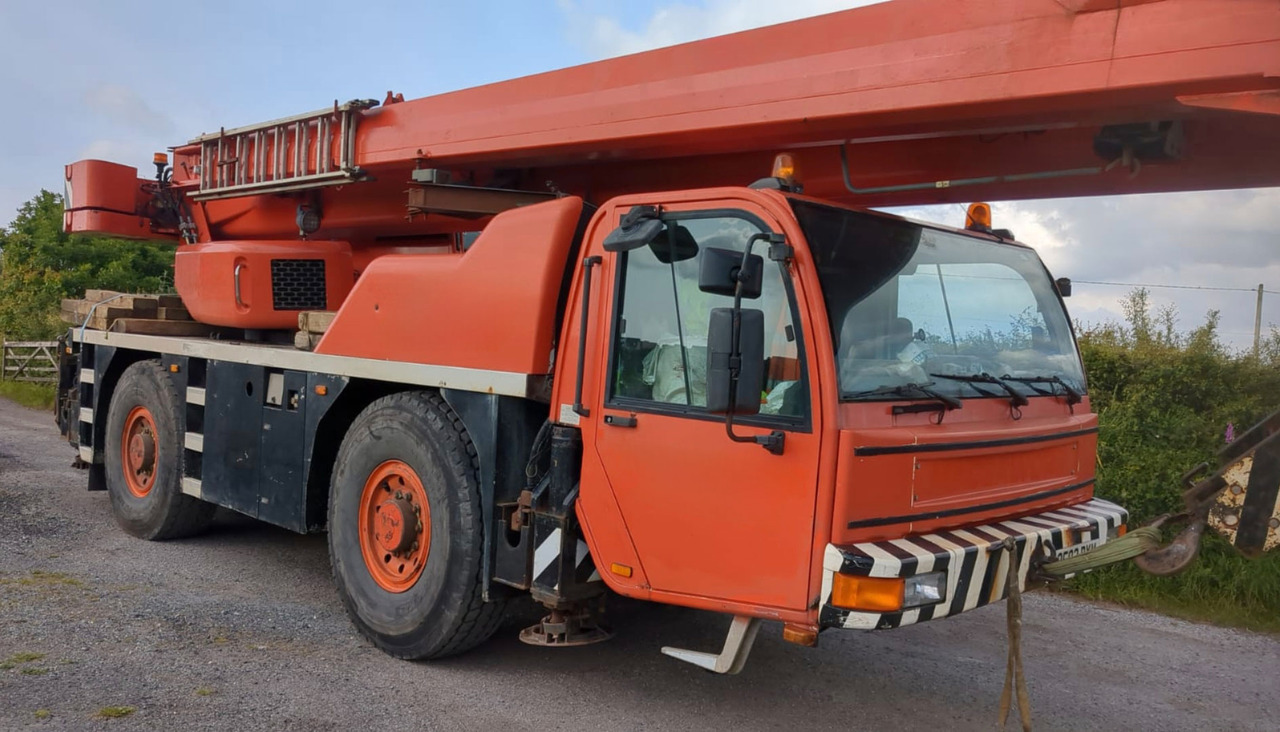 Terex PPM ATT 400-3 - Mobilkran: bild 1 Terex PPM ATT 400-3 - Mobilkran: bild 1