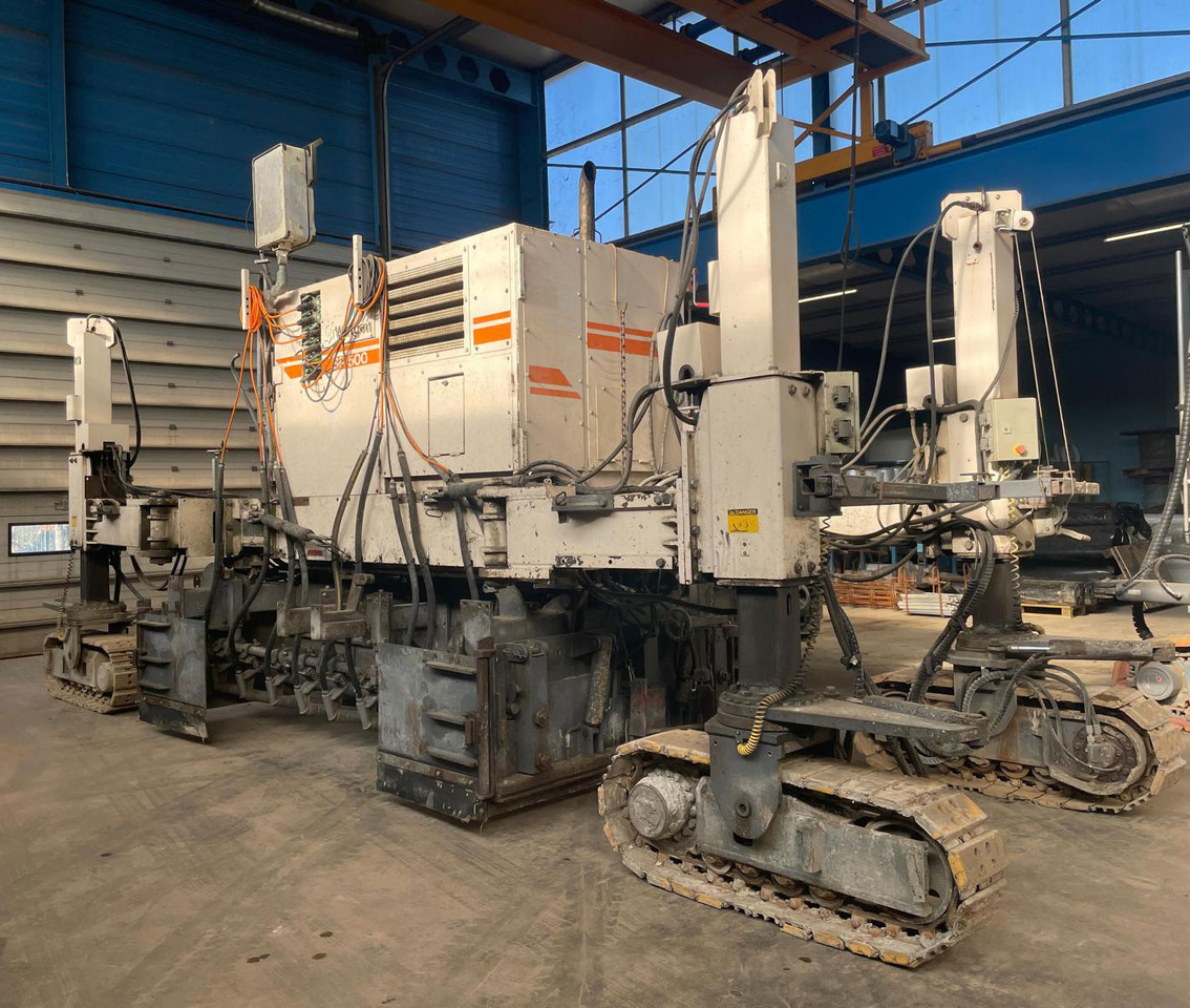 Wirtgen SP 500 - Asfaltläggare: bild 4 Wirtgen SP 500 - Asfaltläggare: bild 4