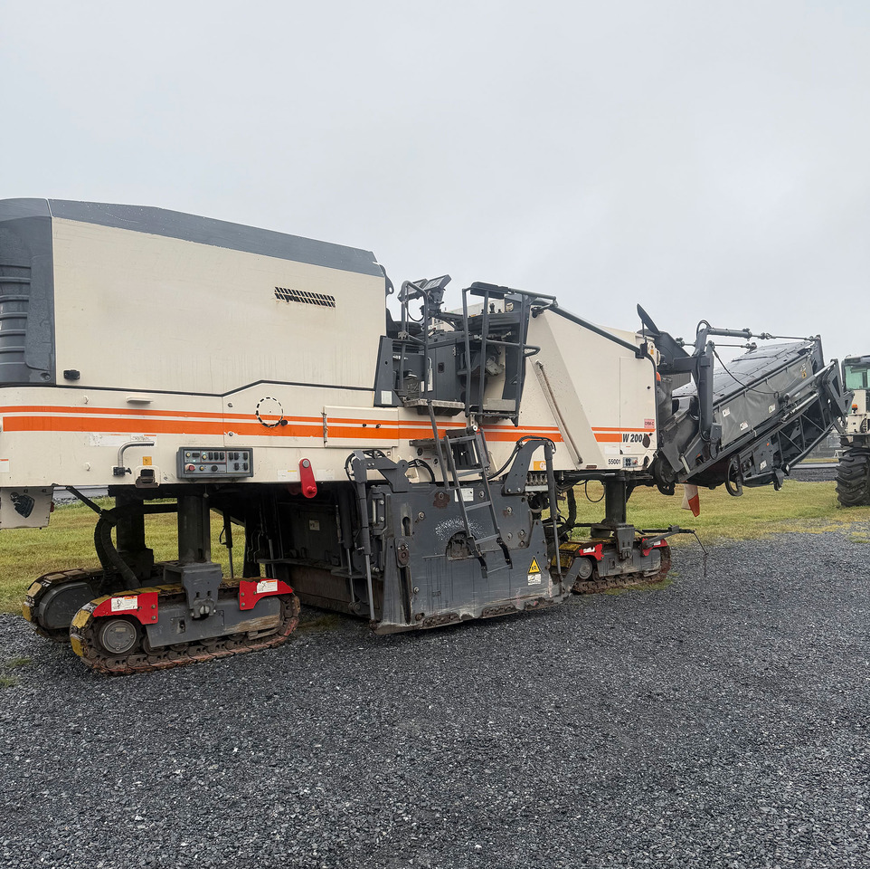 Wirtgen W 200 I - Asfaltfräs: bild 1 Wirtgen W 200 I - Asfaltfräs: bild 1