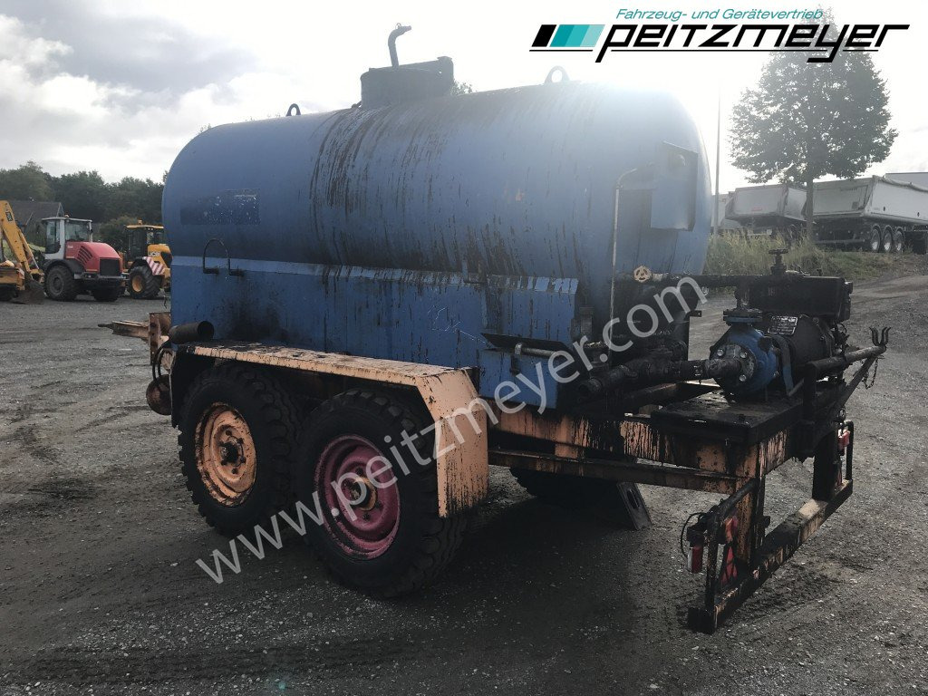 BATHE TANDEMANHÄNGER Bitum / Teerkocher 3,5 m³ Hatz Diesel-Motor 1 B 40 - Bitumenspridare: bild 2 BATHE TANDEMANHÄNGER Bitum / Teerkocher 3,5 m³ Hatz Diesel-Motor 1 B 40 - Bitumenspridare: bild 2