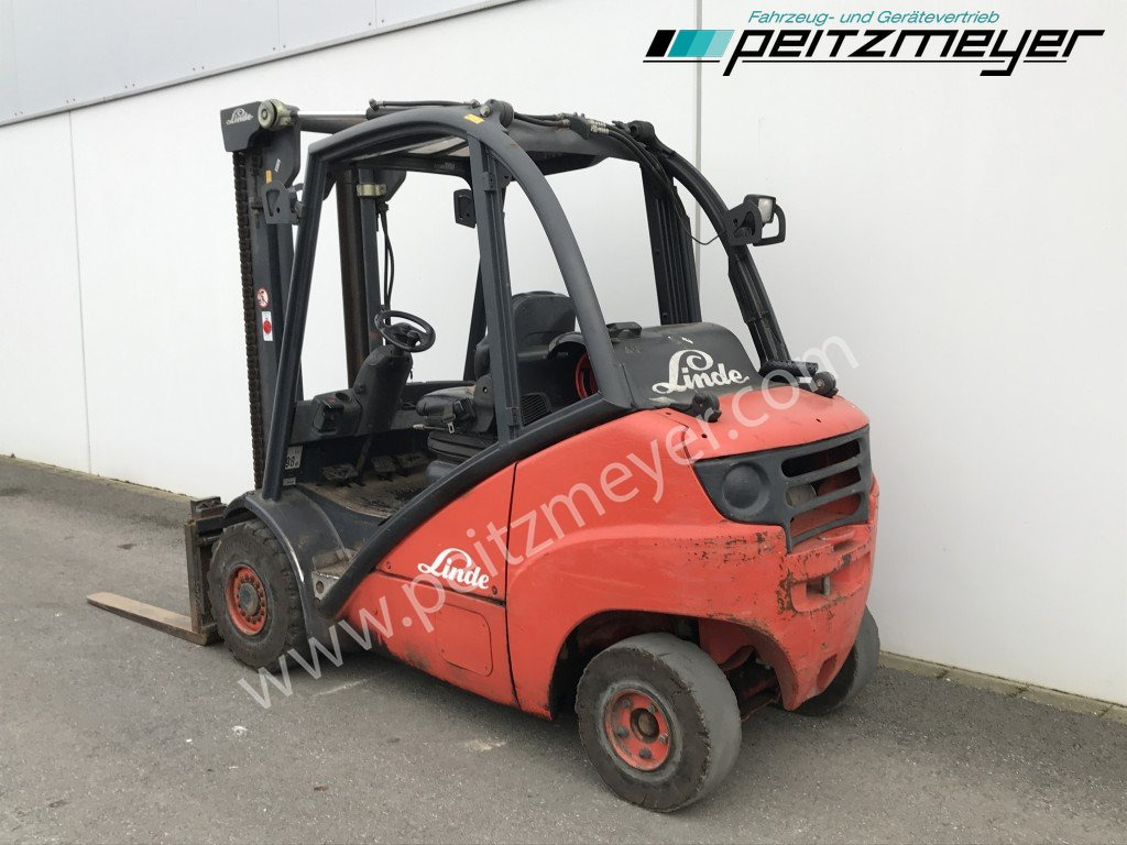 LINDE Gabelstapler H 35 T Gas + Seitenschieber - Gasoltruck: bild 4 LINDE Gabelstapler H 35 T Gas + Seitenschieber - Gasoltruck: bild 4