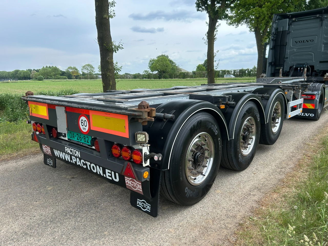 Pacton ET3 / Bpw Disc / Lifting axle / 2x20/30/40/45 ft hc / Tyres 80 / Tuf 3-20 - Containerbil/ Växelflak semitrailer: bild 3 Pacton ET3 / Bpw Disc / Lifting axle / 2x20/30/40/45 ft hc / Tyres 80 / Tuf 3-20 - Containerbil/ Växelflak semitrailer: bild 3