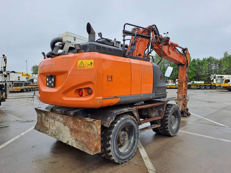 Hitachi ZX170W-6-2P - Grävmaskin på däck: bild 4 Hitachi ZX170W-6-2P - Grävmaskin på däck: bild 4