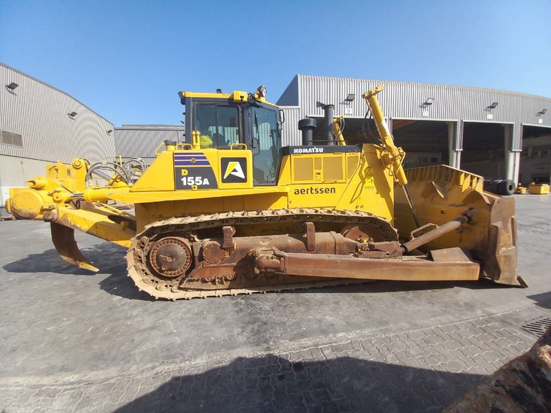Komatsu D155-6R (4 pieces available in Abu Dhabi) - Bulldozer: bild 4 Komatsu D155-6R (4 pieces available in Abu Dhabi) - Bulldozer: bild 4