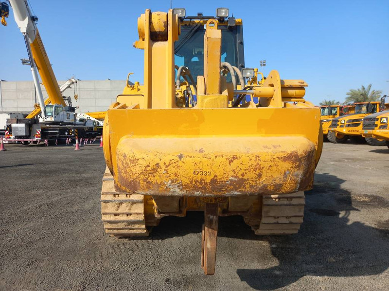Komatsu D155A (4 pieces available - Abu Dhabi) - Bulldozer: bild 5 Komatsu D155A (4 pieces available - Abu Dhabi) - Bulldozer: bild 5