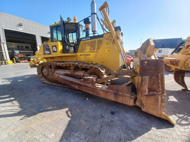 Komatsu D155A-6R (4 pieces available in Abu Dhabi) - Bulldozer: bild 4 Komatsu D155A-6R (4 pieces available in Abu Dhabi) - Bulldozer: bild 4