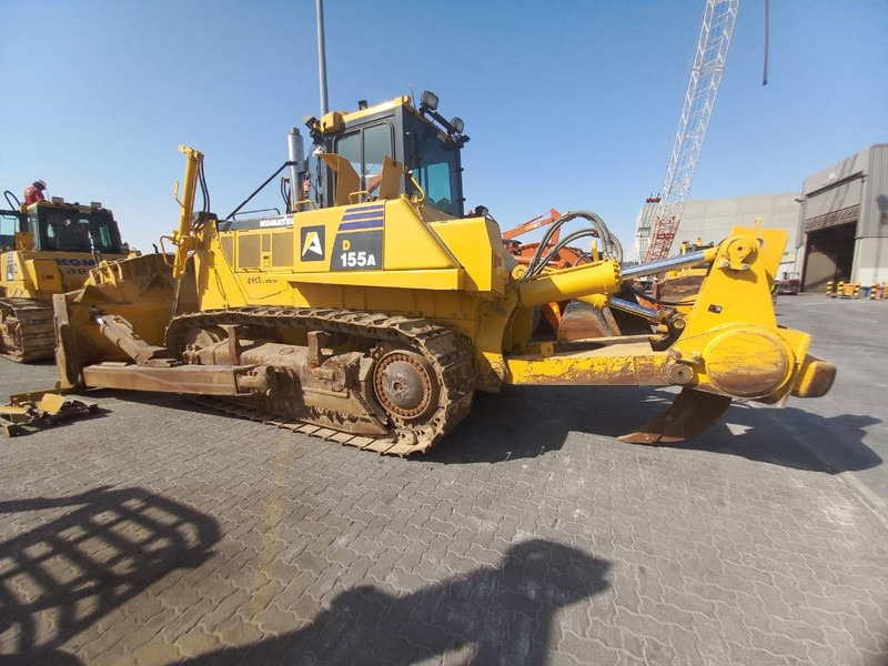 Komatsu D155A-6R (4 pieces available in Abu Dhabi) - Bulldozer: bild 3 Komatsu D155A-6R (4 pieces available in Abu Dhabi) - Bulldozer: bild 3