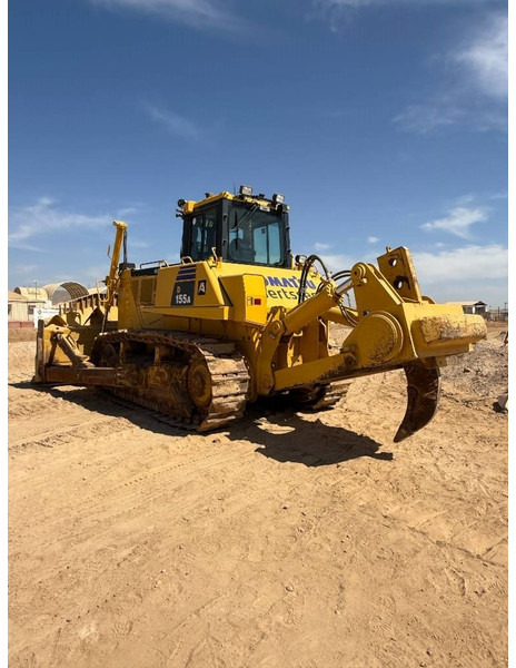 Komatsu D155A-6R (4 pieces available in Abu Dhabi) - Bulldozer: bild 3 Komatsu D155A-6R (4 pieces available in Abu Dhabi) - Bulldozer: bild 3