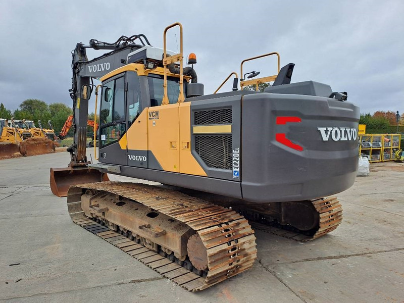 Volvo EC 220 EL (New Undercarriage) - Bandgrävare: bild 2 Volvo EC 220 EL (New Undercarriage) - Bandgrävare: bild 2