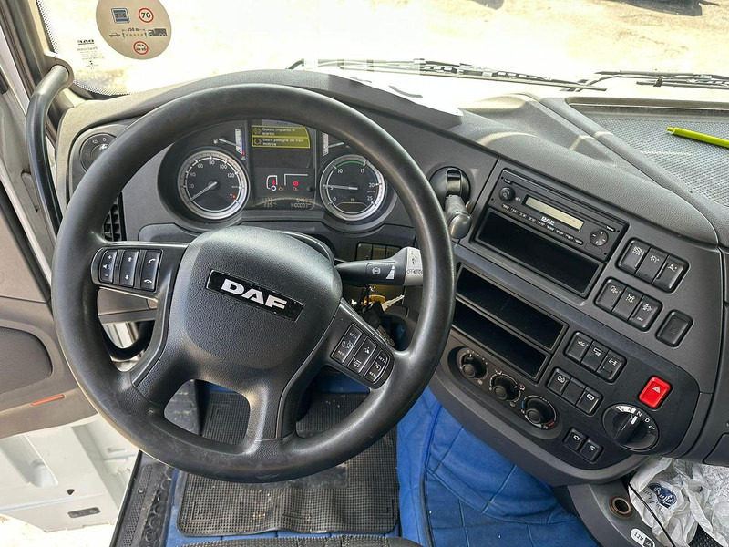 Dragbil DAF XF 460: bild 11