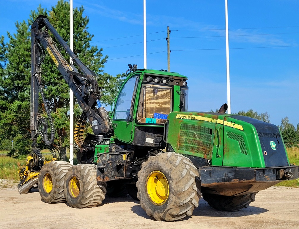 Skördare JOHN DEERE 1070 E: bild 14