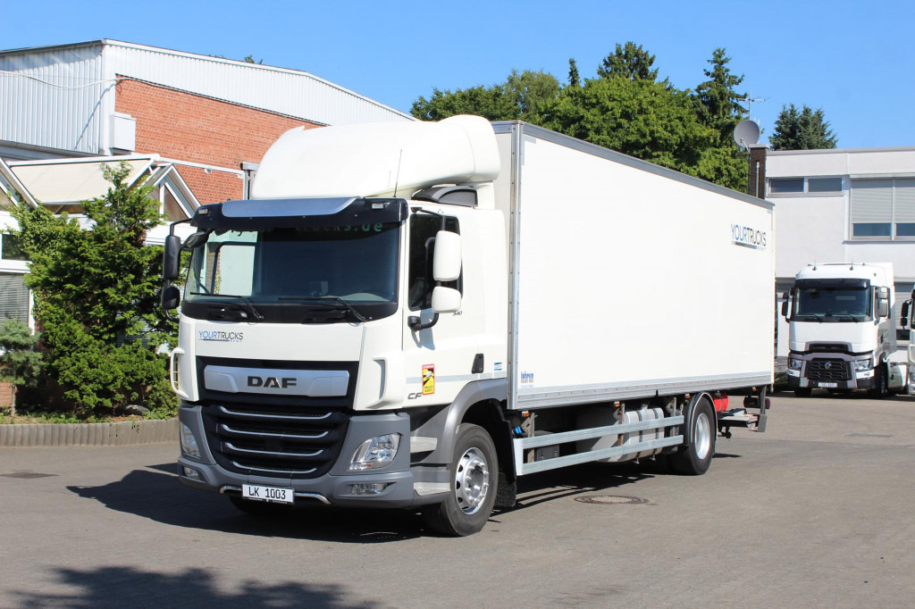 Daf CF 340 E6 Koffer 8,5m Klima LDW Rolltor LBW - Lastbil med skåp: bild 1 Daf CF 340 E6 Koffer 8,5m Klima LDW Rolltor LBW - Lastbil med skåp: bild 1