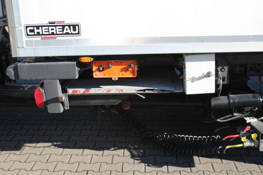 Daf CF 480 CS 950 Strom Schlafkabine Durchlade ZUG! - Kylbil lastbil: bild 5 Daf CF 480 CS 950 Strom Schlafkabine Durchlade ZUG! - Kylbil lastbil: bild 5