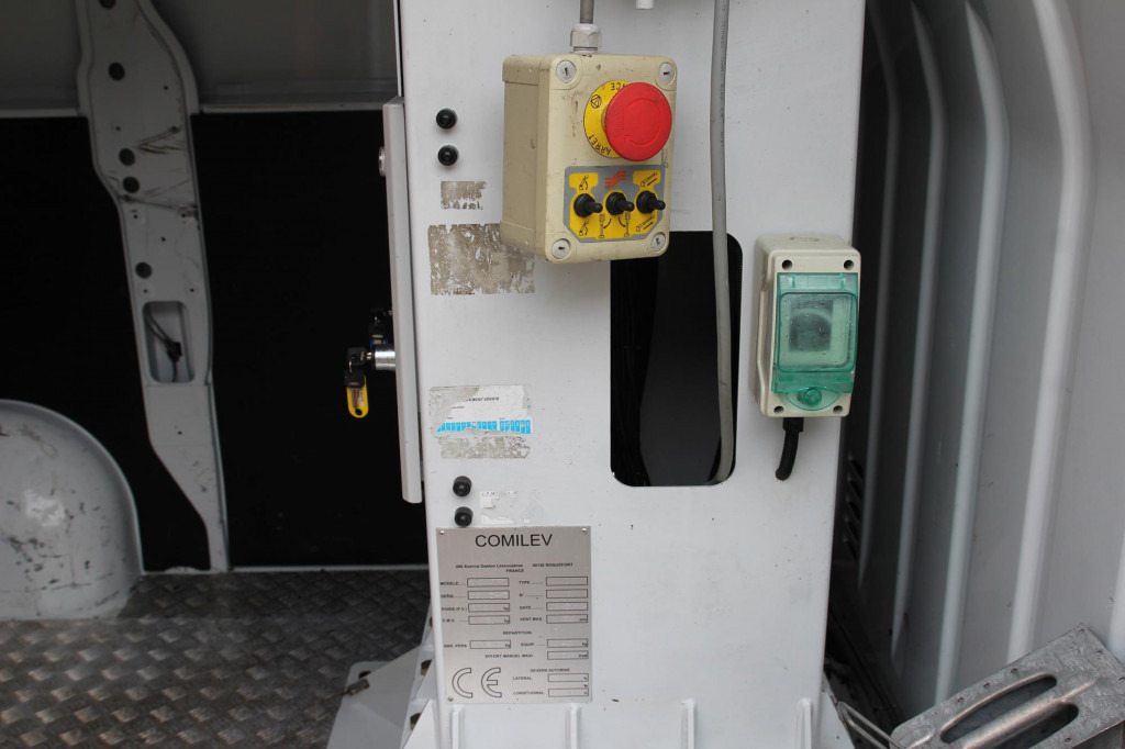 Billift Renault Master  Bühne EN100TF1 10m   Klima   561h   AHK: bild 14