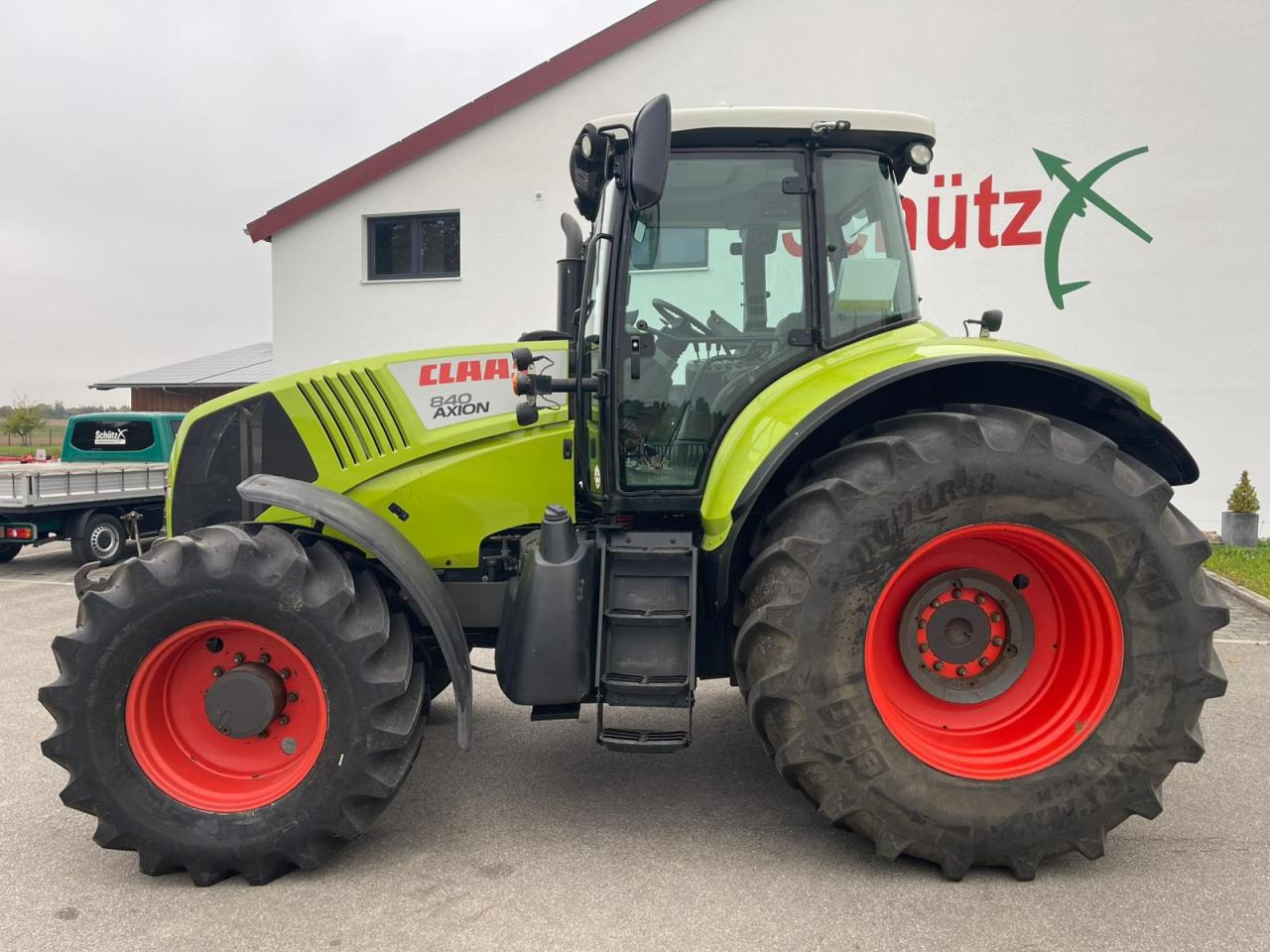 CLAAS Axion 840 CIS Hexashift - Traktor: bild 2 CLAAS Axion 840 CIS Hexashift - Traktor: bild 2