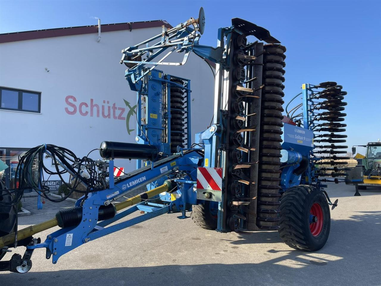 Lemken Säkombination mit Lemken Zirkon 10/600KA und Solitär 9/600, Baujahr 2014 - Kombisåmaskin: bild 1 Lemken Säkombination mit Lemken Zirkon 10/600KA und Solitär 9/600, Baujahr 2014 - Kombisåmaskin: bild 1