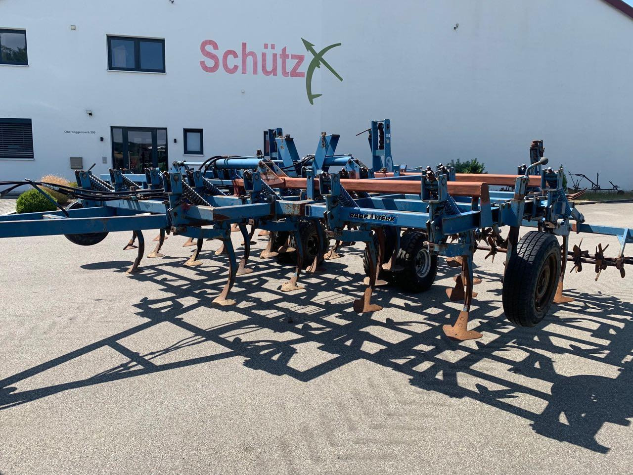 Rabe gezogener Rabe Grubber mit Spatenrollegge, 4-balkig - Kultivator: bild 1 Rabe gezogener Rabe Grubber mit Spatenrollegge, 4-balkig - Kultivator: bild 1
