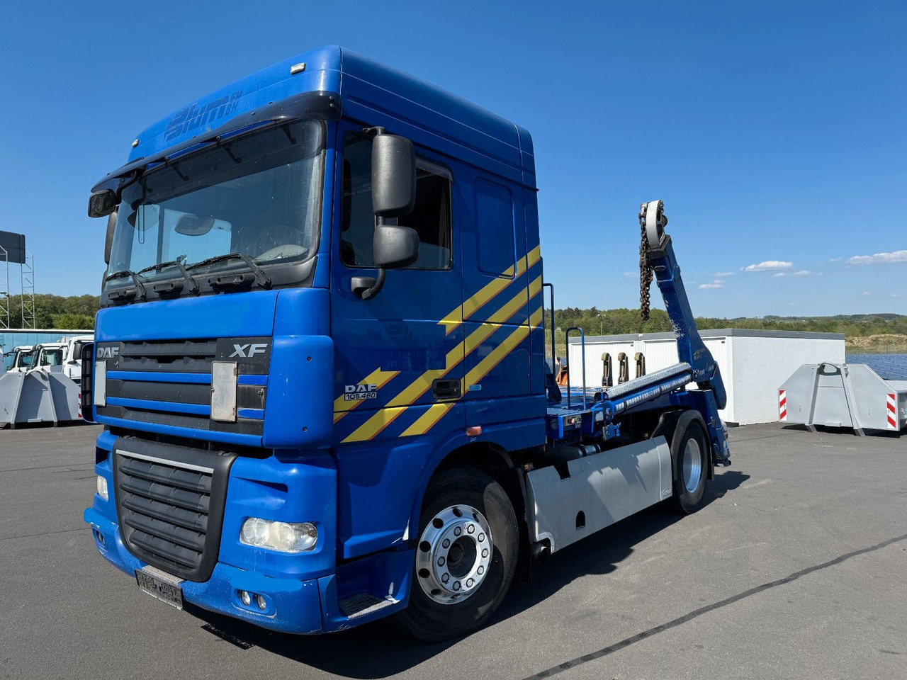 DAF XF 105.460 - Gergen Adonis TAK 20 ok 1205 - Tippbil lastbil: bild 1 DAF XF 105.460 - Gergen Adonis TAK 20 ok 1205 - Tippbil lastbil: bild 1