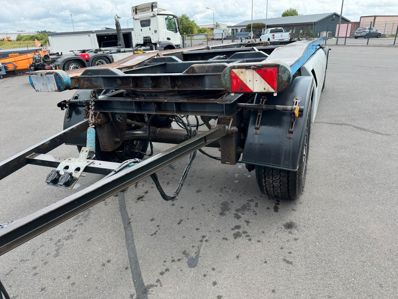 Jung CA 18 J Apollino K 4 2- Achs Abroll - Lastväxlarsläp/ Liftdumpersläp: bild 5 Jung CA 18 J Apollino K 4 2- Achs Abroll - Lastväxlarsläp/ Liftdumpersläp: bild 5
