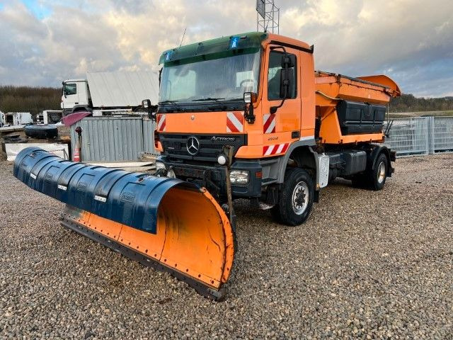 Mercedes-Benz Actros 2036 4x4 DautelWechselsystem Winterdienst Mercedes-Benz Actros 2036 4x4 DautelWechselsystem Winterdienst - Tippbil lastbil: bild 2 Mercedes-Benz Actros 2036 4x4 DautelWechselsystem Winterdienst Mercedes-Benz Actros 2036 4x4 DautelWechselsystem Winterdienst - Tippbil lastbil: bild 2
