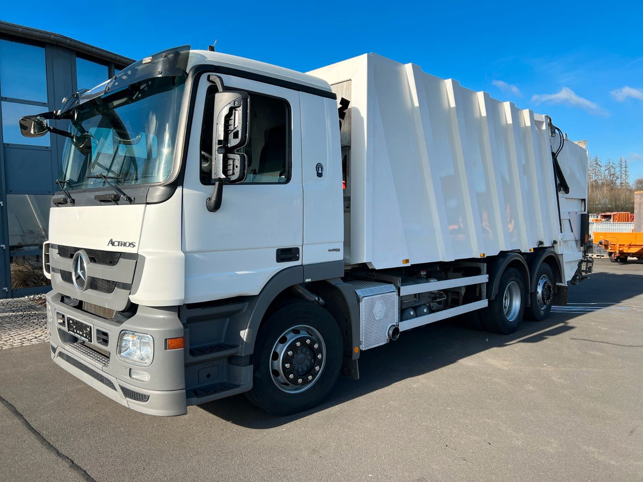 Mercedes-Benz Actros 2532 6x2 MP3 Faun Power Press 524 Mercedes-Benz Actros 2532 6x2 MP3 Faun Power Press 524 - Sopbil: bild 1 Mercedes-Benz Actros 2532 6x2 MP3 Faun Power Press 524 Mercedes-Benz Actros 2532 6x2 MP3 Faun Power Press 524 - Sopbil: bild 1