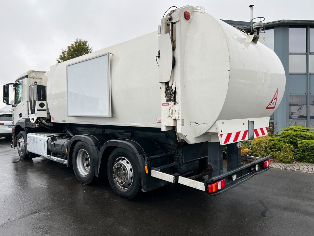 Mercedes-Benz Antos 2533 6x2 Seitenlader Zoeller S LF 22 Mercedes-Benz Antos 2533 6x2 Seitenlader Zoeller S LF 22 - Sopbil: bild 2 Mercedes-Benz Antos 2533 6x2 Seitenlader Zoeller S LF 22 Mercedes-Benz Antos 2533 6x2 Seitenlader Zoeller S LF 22 - Sopbil: bild 2