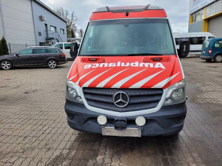 MERCEDES – BENZ SPRINTER 319 AMBULANCE (PROFILE) KLIMA, 6.2017, EURO 6 - Ambulans: bild 3 MERCEDES – BENZ SPRINTER 319 AMBULANCE (PROFILE) KLIMA, 6.2017, EURO 6 - Ambulans: bild 3