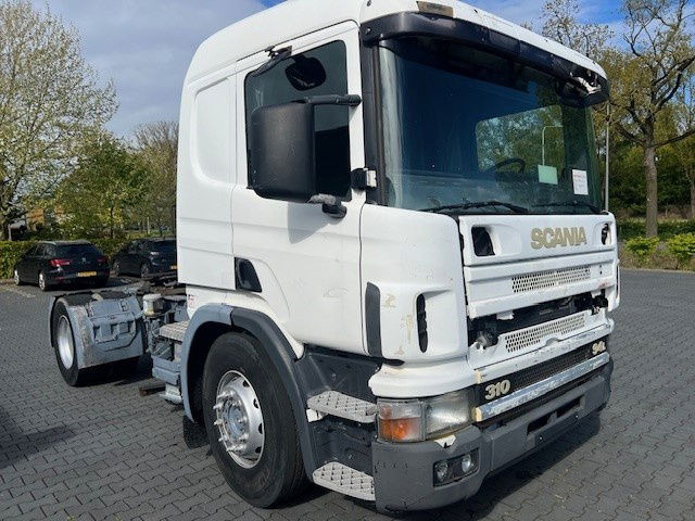 Scania P94-310 .310 - Dragbil: bild 2 Scania P94-310 .310 - Dragbil: bild 2