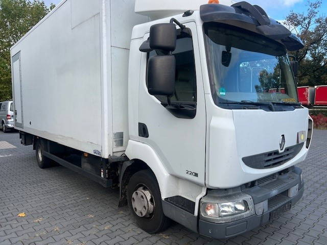 Renault Midlum 220 Midlum 220 DXI - Lastbil med skåp: bild 2 Renault Midlum 220 Midlum 220 DXI - Lastbil med skåp: bild 2