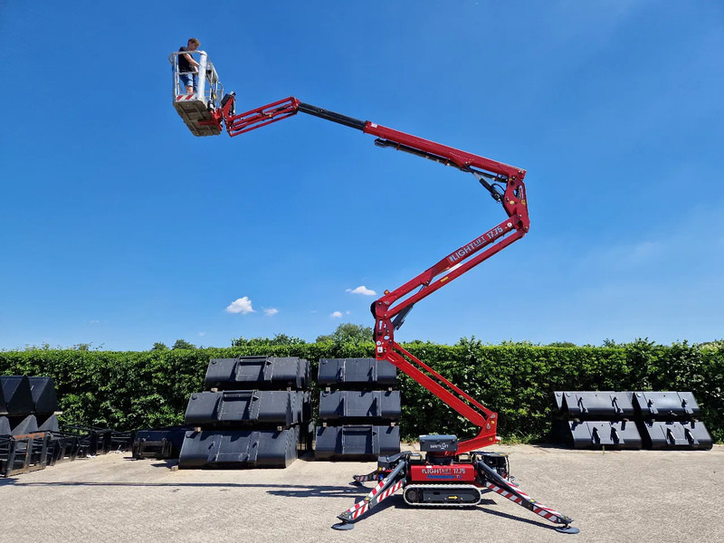 Hinowa Lightlift 17.75 IIIS - Larvbandslift: bild 2 Hinowa Lightlift 17.75 IIIS - Larvbandslift: bild 2