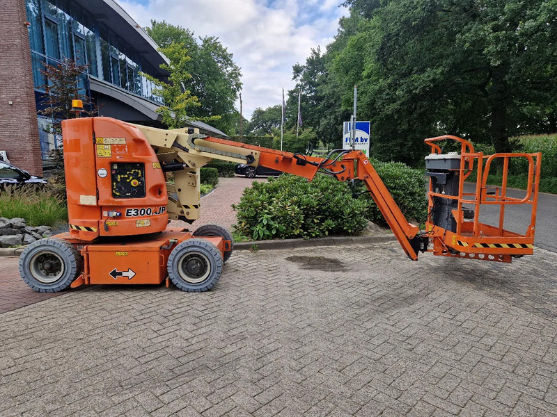 JLG E300AJP - Bomlift: bild 2 JLG E300AJP - Bomlift: bild 2