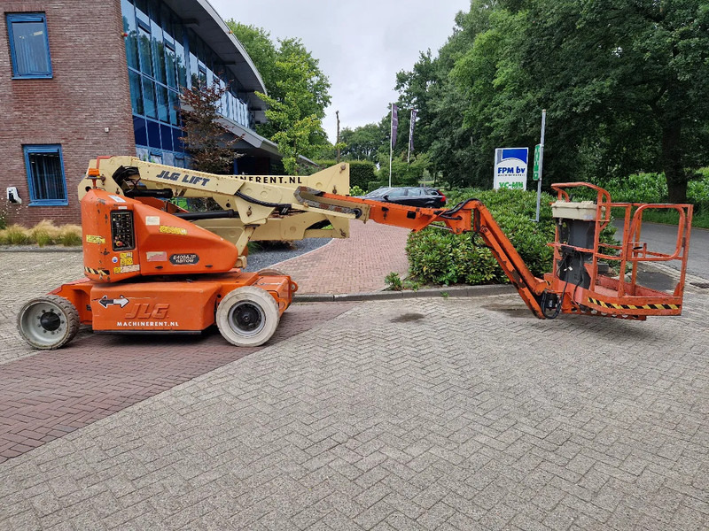 JLG E400AJPN - Bomlift: bild 2 JLG E400AJPN - Bomlift: bild 2
