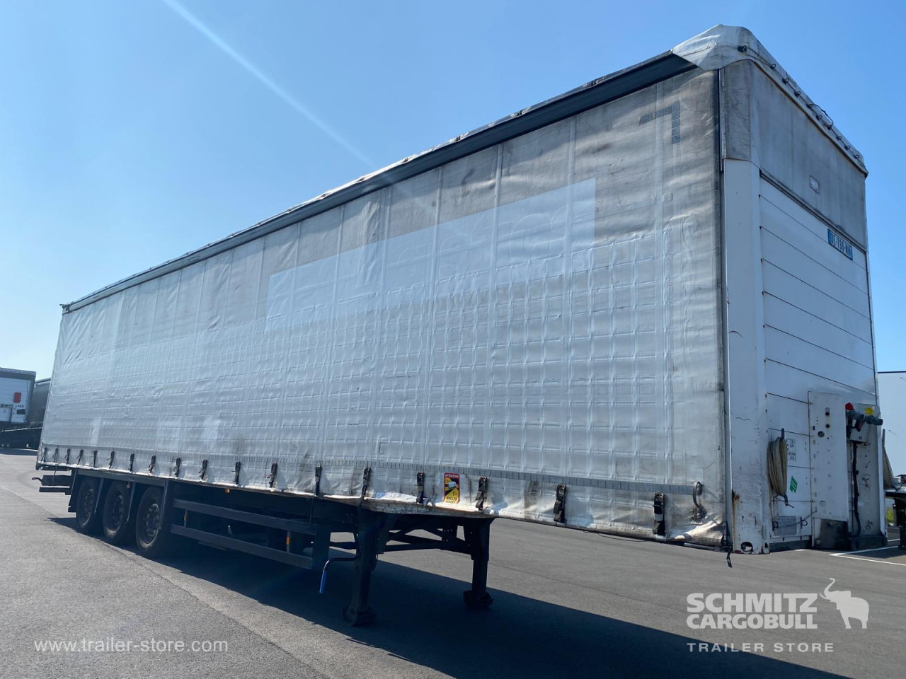 SCHMITZ Curtainsider Mega - Kapelltrailer: bild 1 SCHMITZ Curtainsider Mega - Kapelltrailer: bild 1