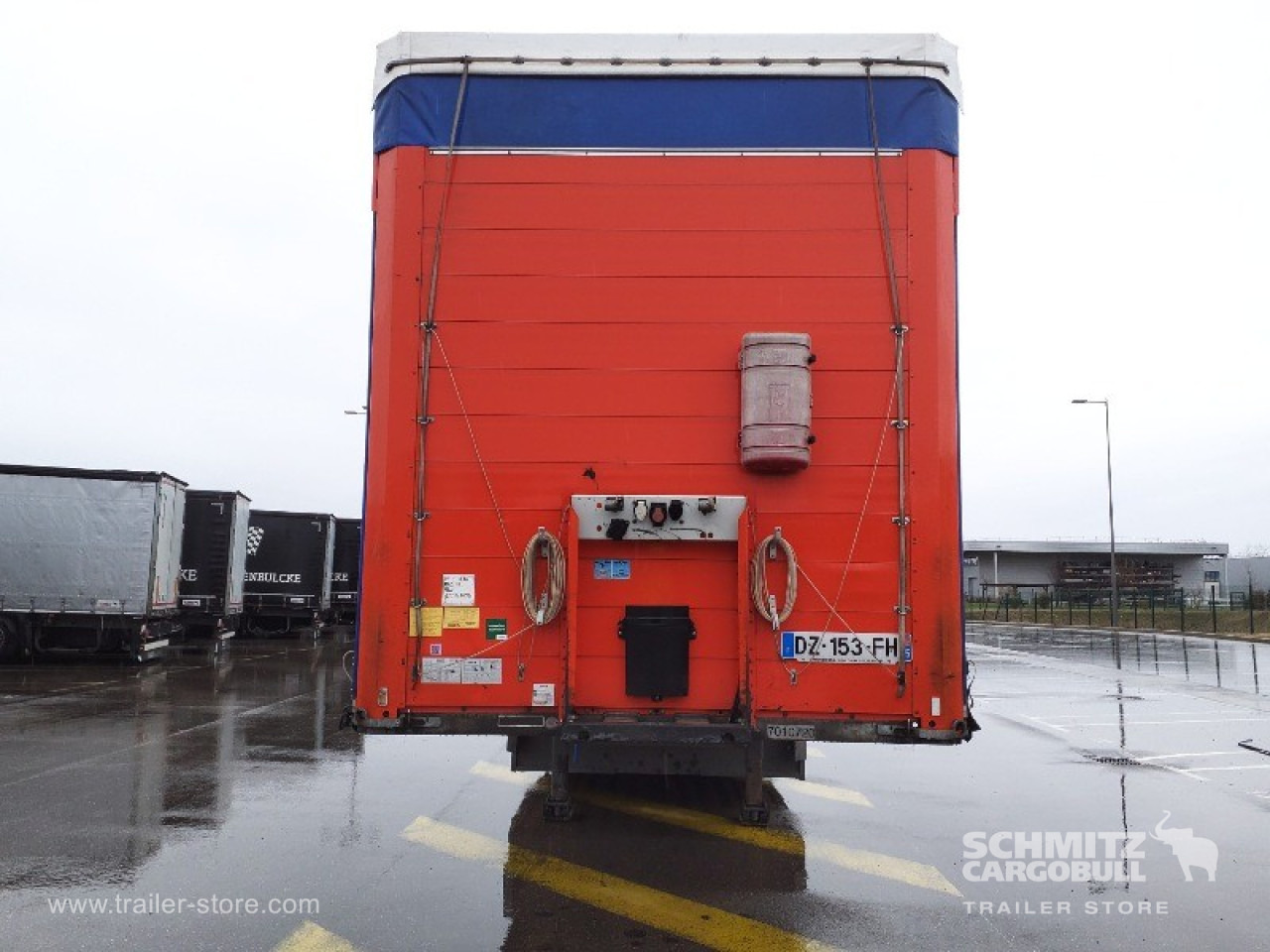 SCHMITZ Curtainsider Standard - Kapelltrailer: bild 2 SCHMITZ Curtainsider Standard - Kapelltrailer: bild 2