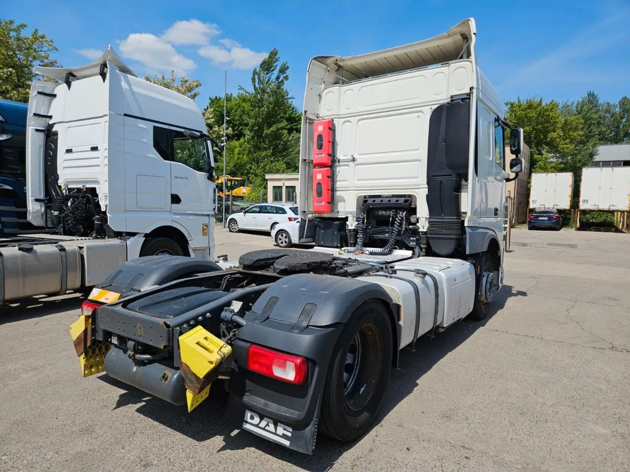 DAF XF 460 Space Cab Standklima 2 units - Dragbil: bild 4 DAF XF 460 Space Cab Standklima 2 units - Dragbil: bild 4