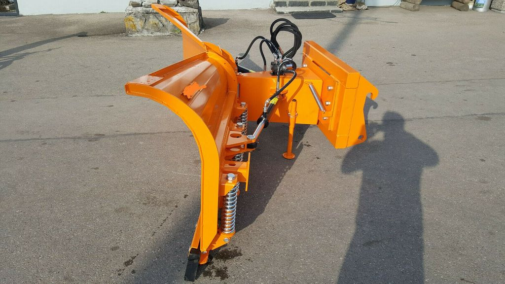 CAT neues Schneeschild Vario 2,6 m, 2,2m, 2,9m, 3,3m - Snöplog för Utility/ Specialfordon: bild 4 CAT neues Schneeschild Vario 2,6 m, 2,2m, 2,9m, 3,3m - Snöplog för Utility/ Specialfordon: bild 4