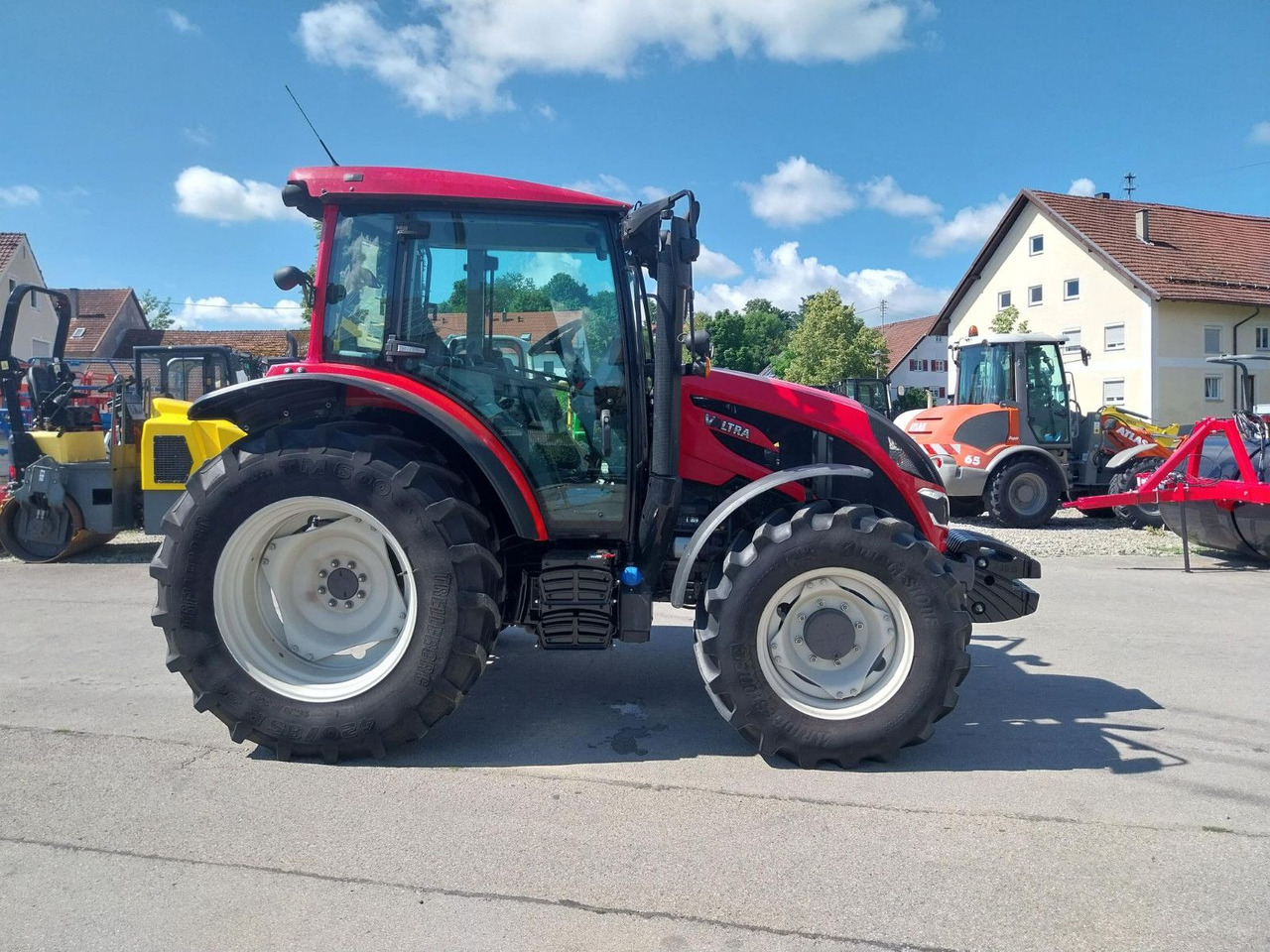 Valtra A 85 - Traktor: bild 4 Valtra A 85 - Traktor: bild 4