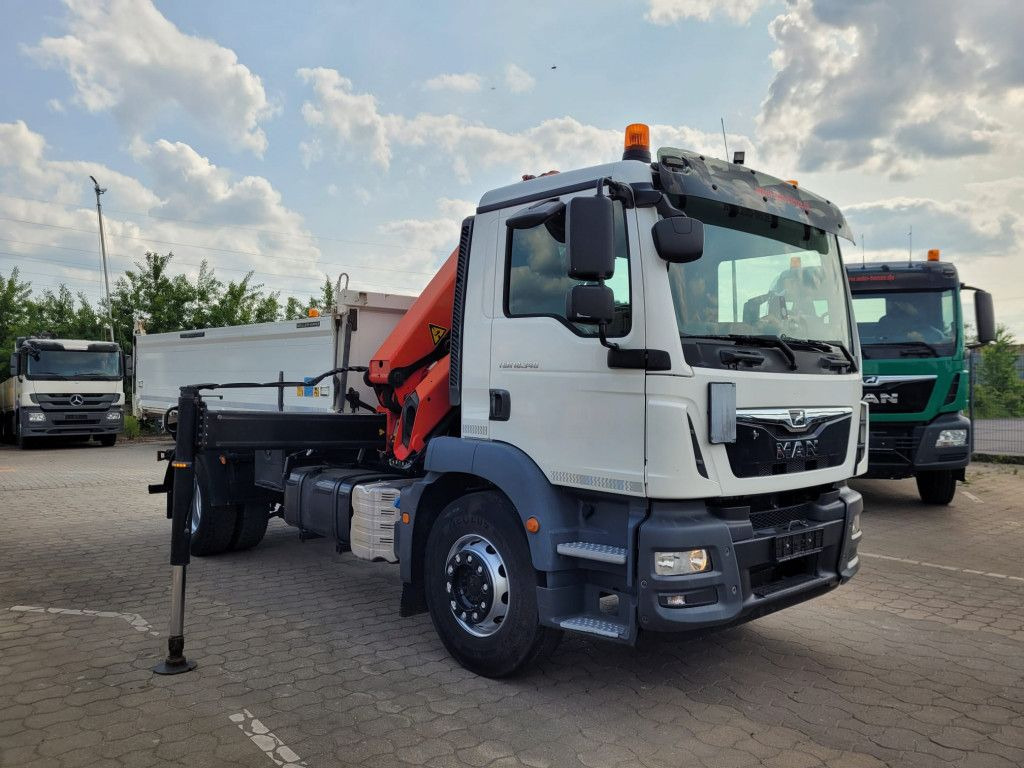 MAN TG-M 18.340 4x2 2-Achs Kipper Kran Palf. PK 130 - Tippbil lastbil, Kranbil: bild 2 MAN TG-M 18.340 4x2 2-Achs Kipper Kran Palf. PK 130 - Tippbil lastbil, Kranbil: bild 2