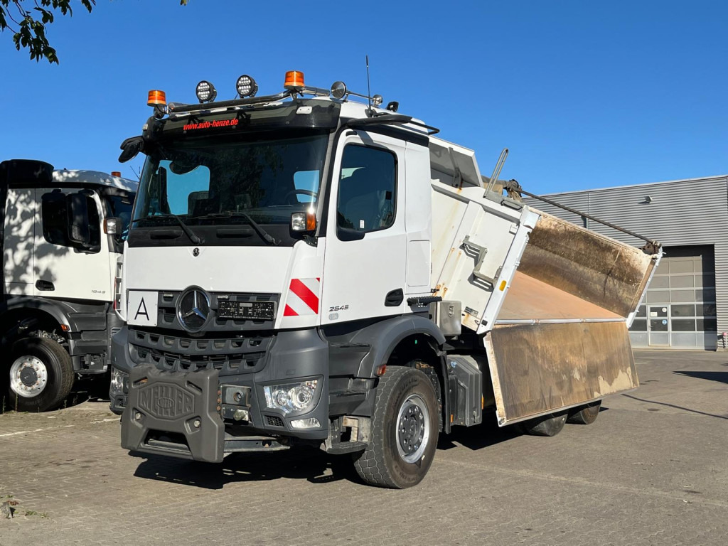MERCEDES-BENZ Arocs 2645 K 6x4 3-Achs Kipper gr. Meiller Bordmatik 2 Stempel - Tippbil lastbil: bild 1 MERCEDES-BENZ Arocs 2645 K 6x4 3-Achs Kipper gr. Meiller Bordmatik 2 Stempel - Tippbil lastbil: bild 1