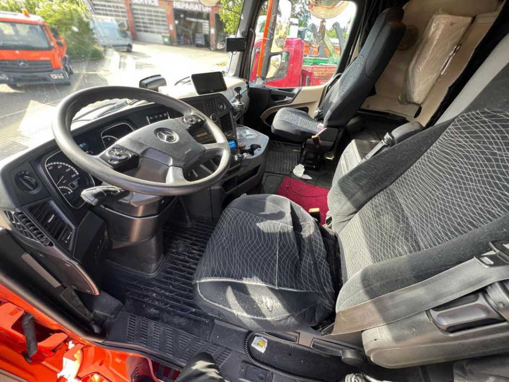 Mercedes-Benz Actros 2648 L 6x2 Pritsche Heckkran 3xhydr.Aussc - Flakbil, Kranbil: bild 5 Mercedes-Benz Actros 2648 L 6x2 Pritsche Heckkran 3xhydr.Aussc - Flakbil, Kranbil: bild 5